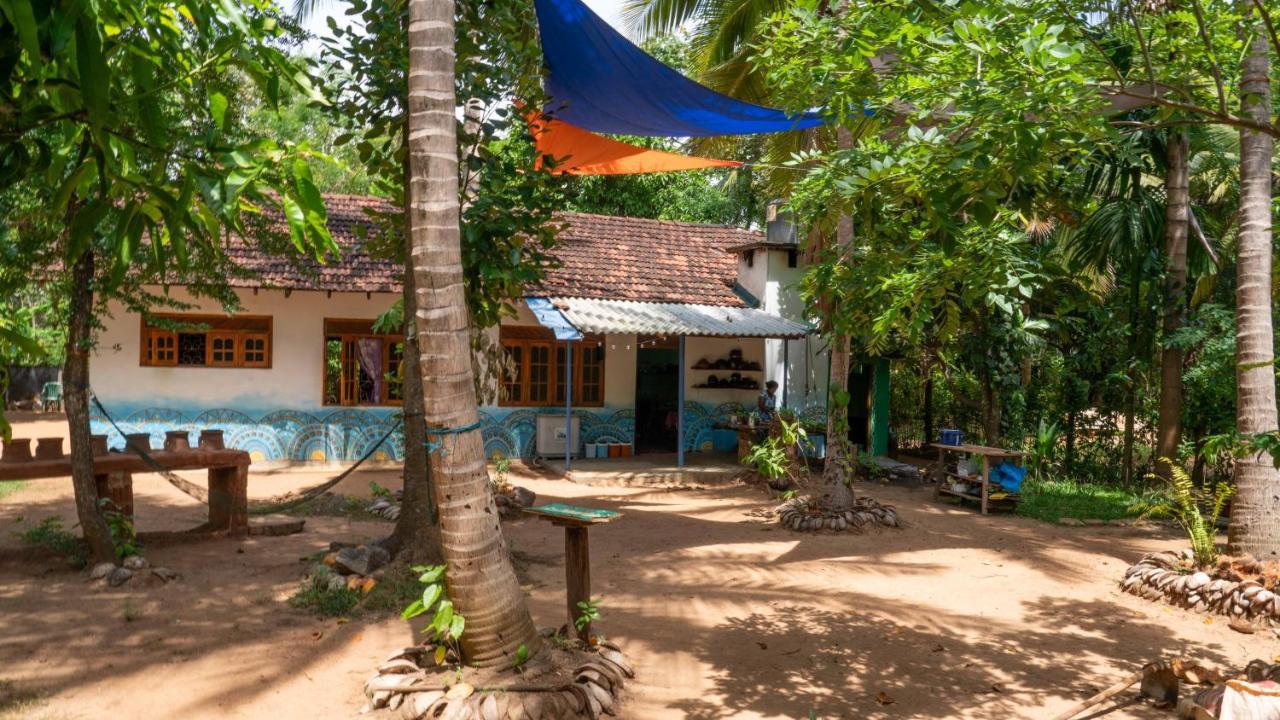 Jayanti'S Hotell Sigiriya Exteriör bild